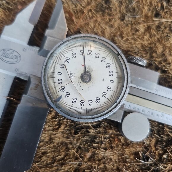 Helios Dial Caliper - Picture 2 of 5